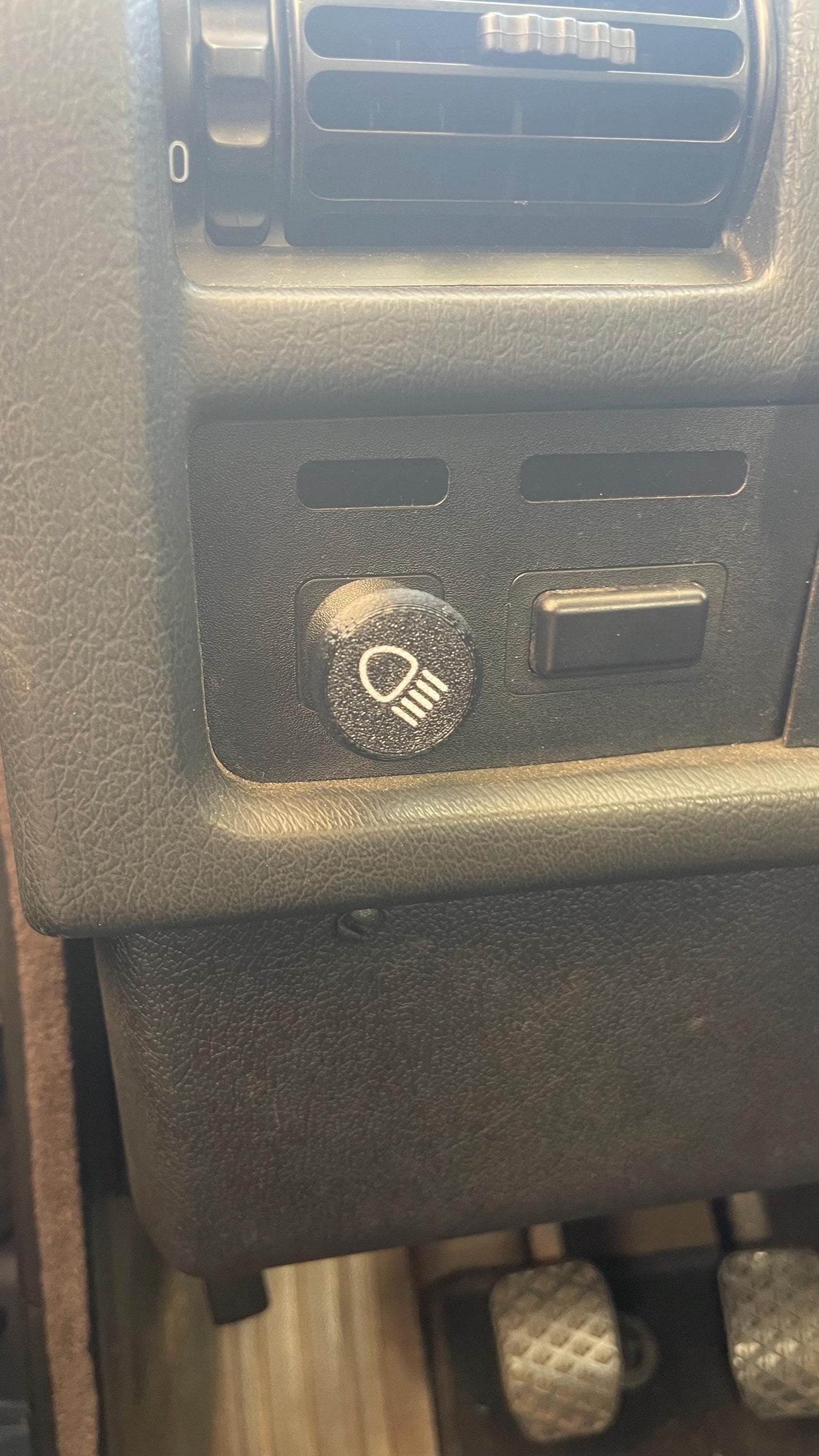 BMW E12 / E21 / E24 / E30 Headlight Switch Knob