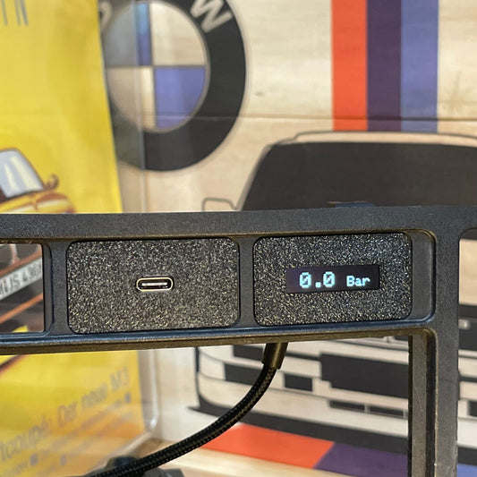 BMW E30 65W Type-C charger (Also Fits , E28, E24)