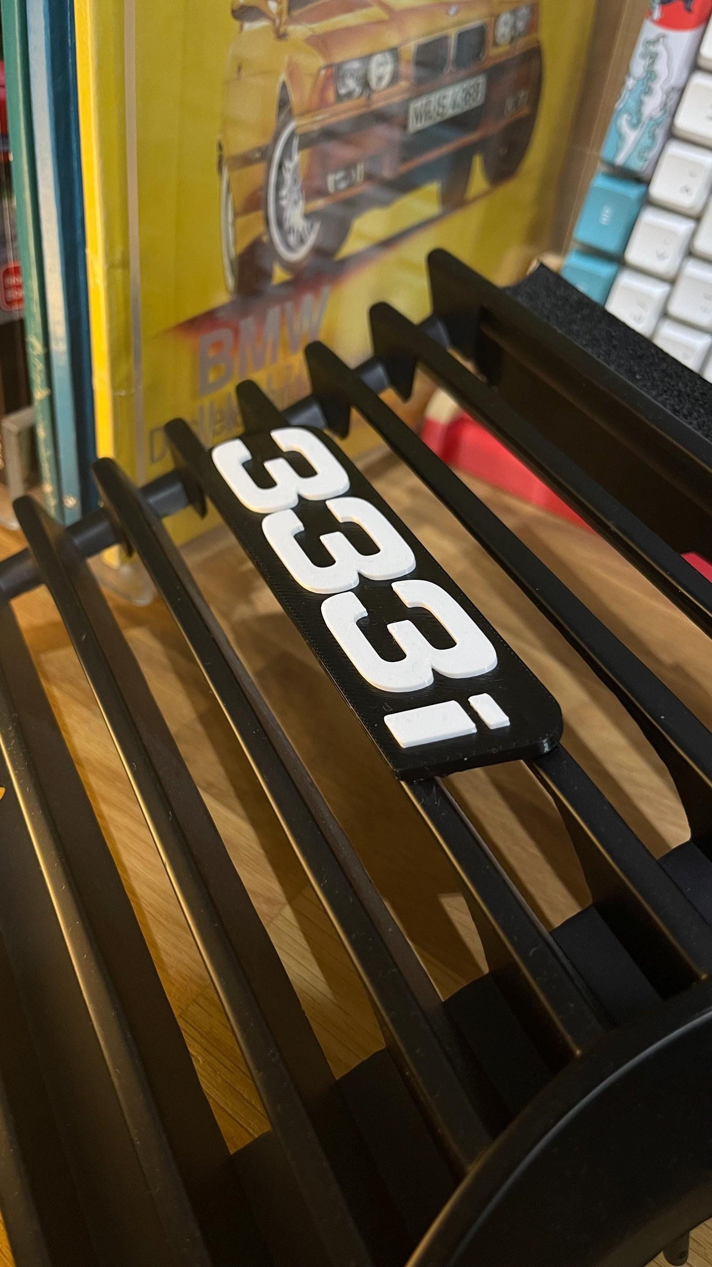 BMW E30 333i/330i Grill Badge