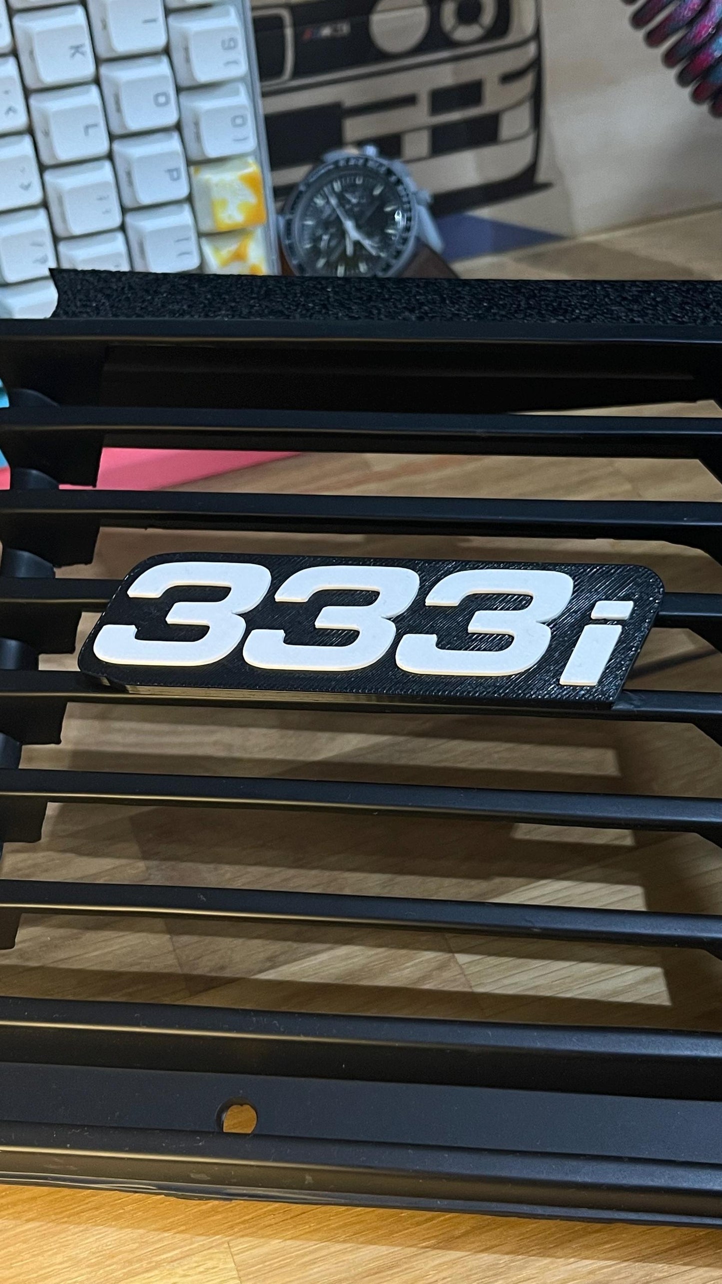 BMW E30 333i/330i Grill Badge