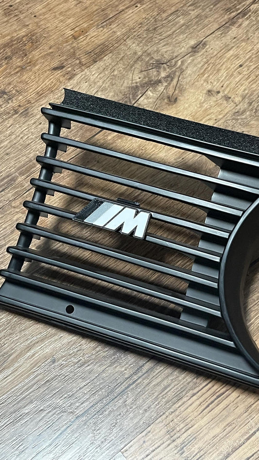 BMW E30 "Monochrome" Front Grill M-Badge (M-tech)