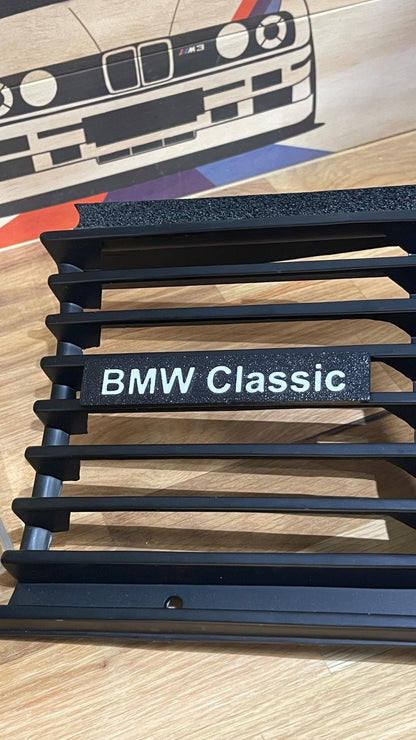 Bmw E30 "Bmw Classic" badge / emblem
