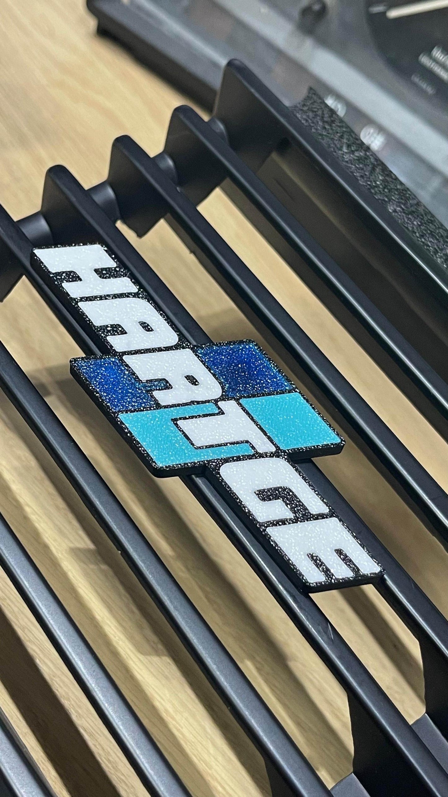 Bmw E30 Hartge grill badge / emblem